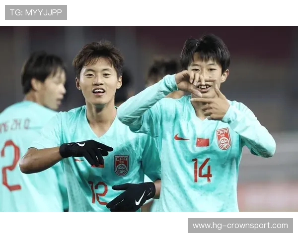 U17国少积极适应高海拔环境 上村健一强调防守定位球重点 U17国少积极适应高海拔环境 上村健一强调防守定位球重点